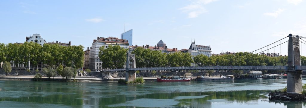 Le rendement locatif, aussi appelé rentabilité locative est une notion clé dans toute stratégie d'investissement immobilier.